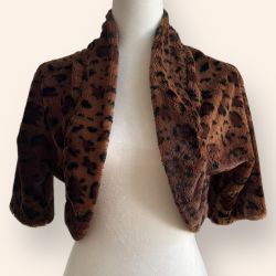 Sunny Leigh Leopard Print Faux Fur Shrug, Size M, MSRP $49