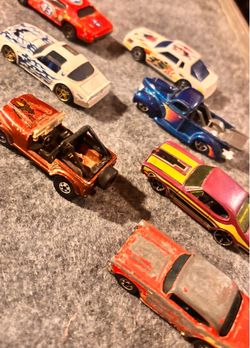 Hot Wheels Classics LOT : Vintage