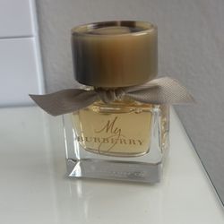 Burberry Perfume 