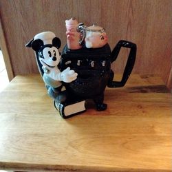 Mickey Teapot Stove