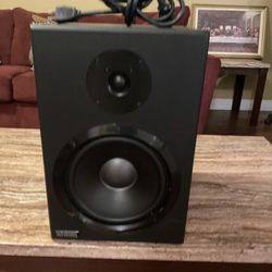 Nady 8” Amplified Speaker Great Sound