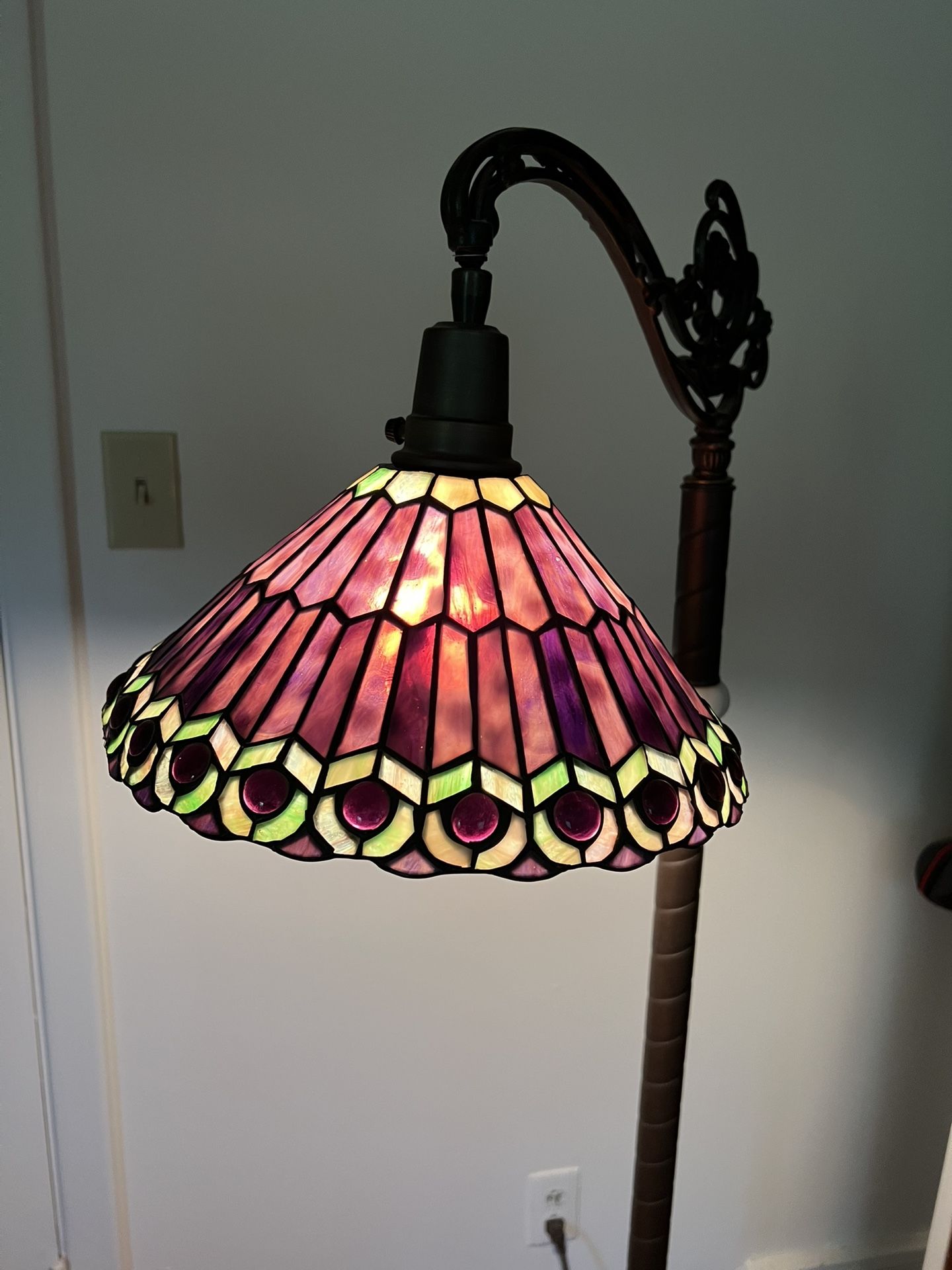 Beautiful Antique Reproduction Floor Lamp