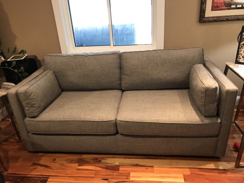 Room and Board Watson 78" Queen Guest Select Sleeper Sofa Couch Gray