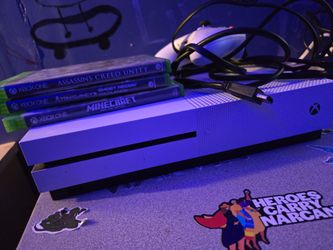 XBox One S (Disc Version)
