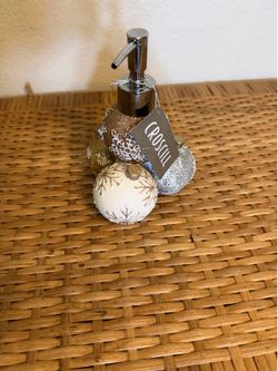 Soap dispenser