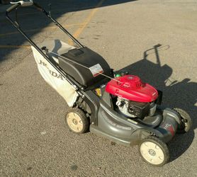 Honda HRX217 VERSAMOW variable speed mower for Sale in Richmond VA OfferUp