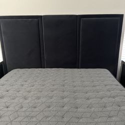 Highback King Velvet King Panel Bed Ink Blue With Twol Large Side Drawers 