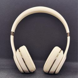 Beats Solo3 Wireless – Beige – Good Condition