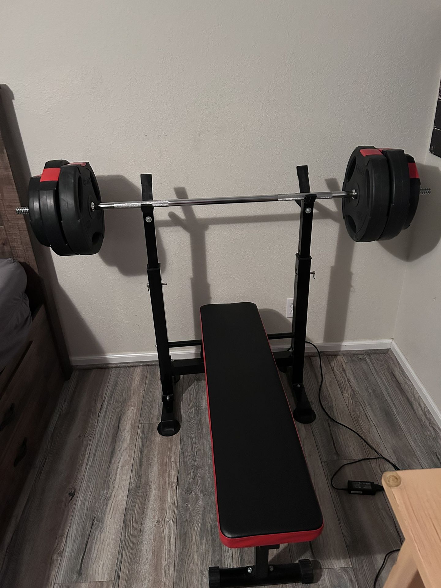 Weight Bench With bar and extra weights