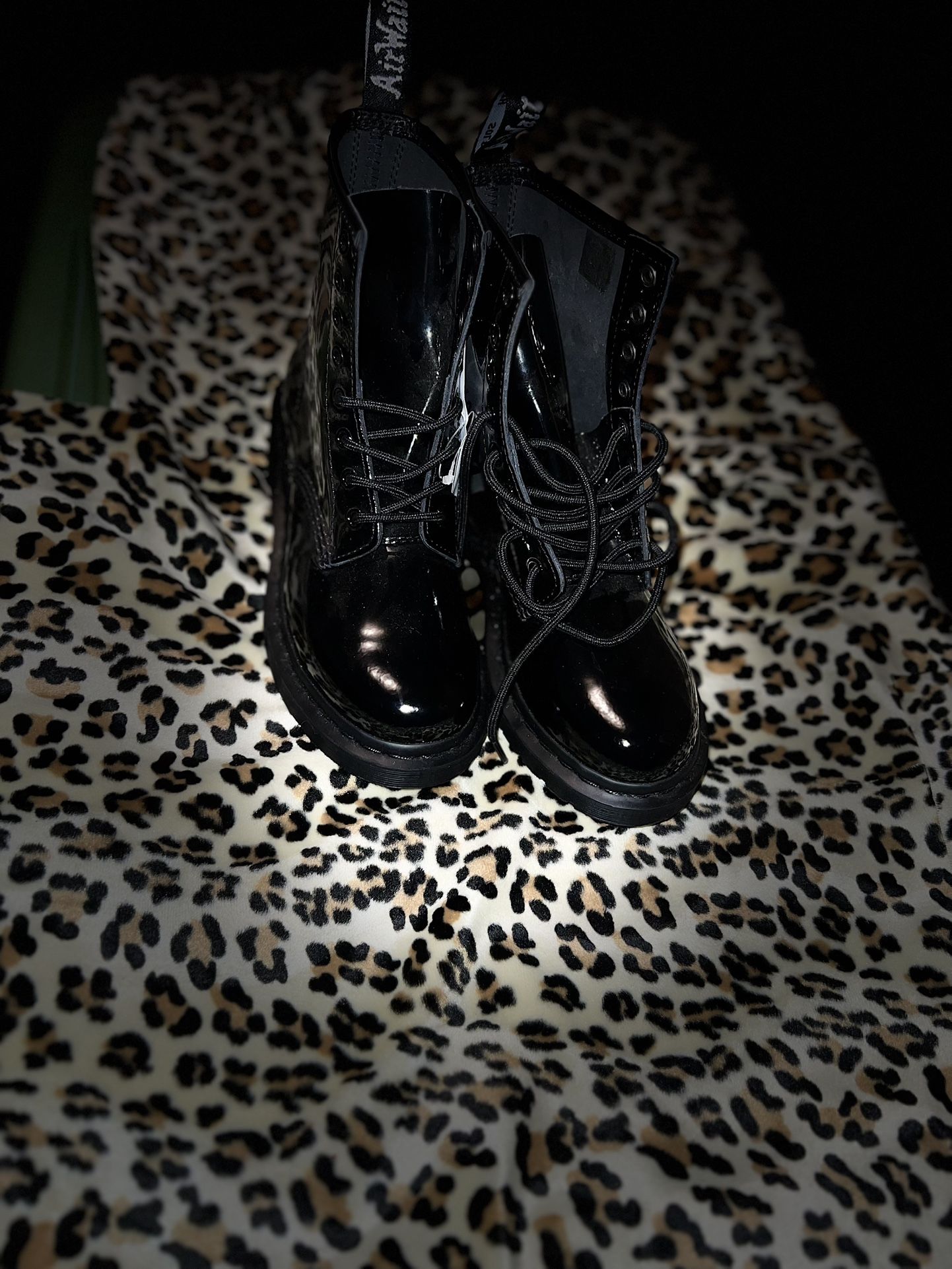 Doc Martens 1460 Women's Boot, Size Black Patent Leather Shiny Punk