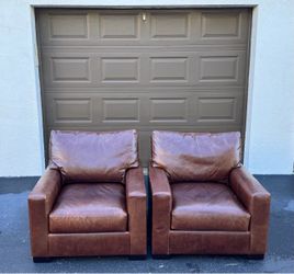 Arm Leather Chairs - Pottery Barn - Delivery Available 🚛
