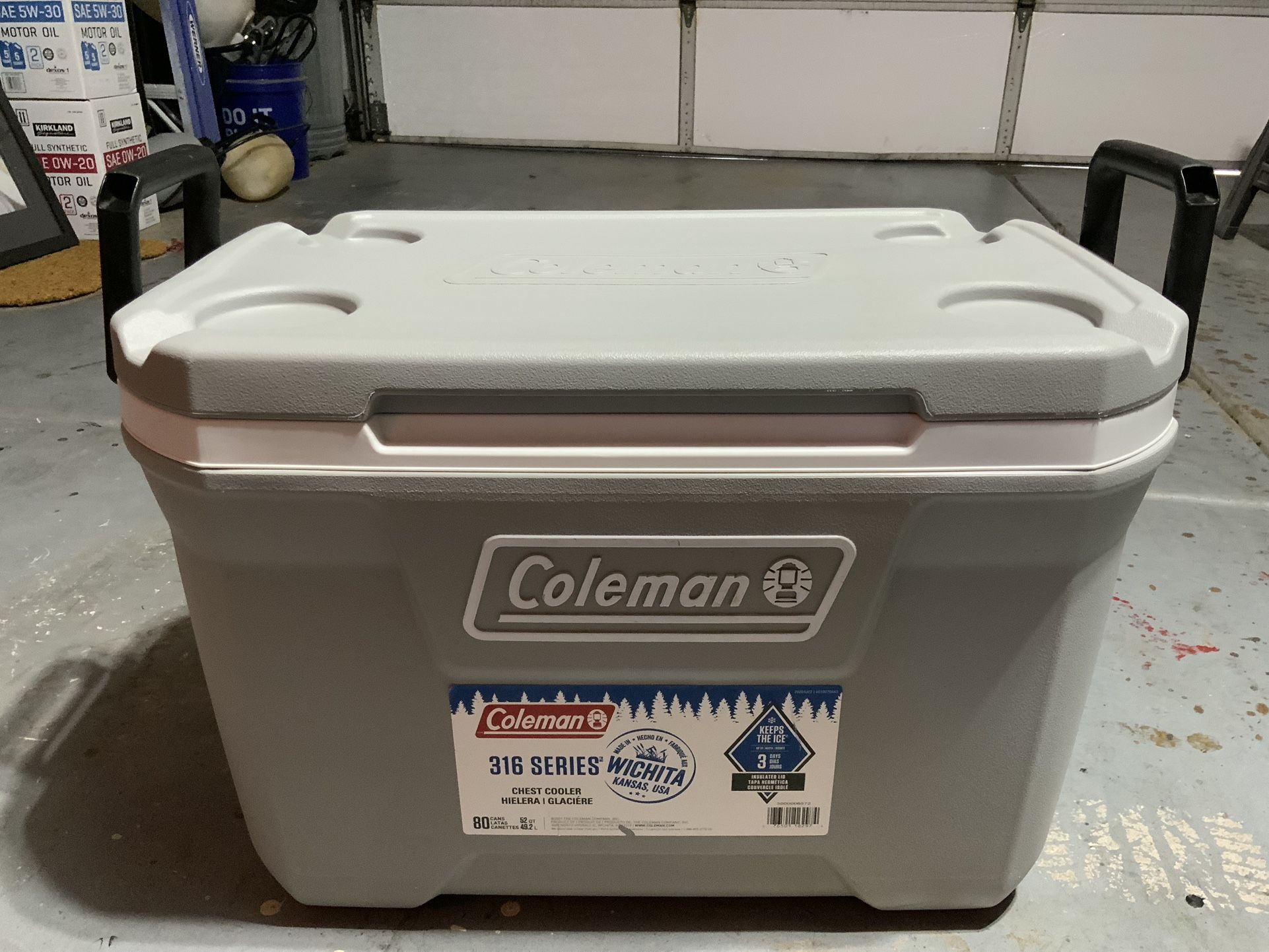 Coleman 316 Series 52-quart Cooler - Gray