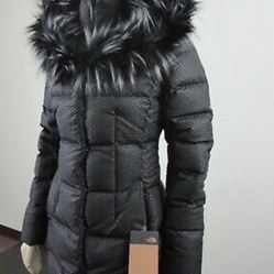 Xl Brand  New North Face Coat With Tag