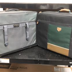 Luggage for 50 pound $20 each￼