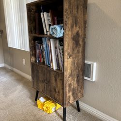 Retro Bookcase Freestanding Bookshelf with 2 Tier Shelves