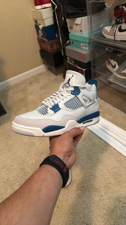 Jordan 4 Military Blue