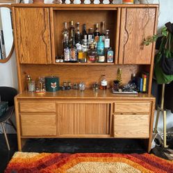 Bar/Cabinet
