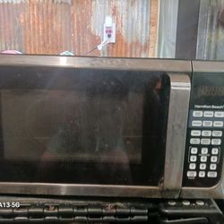 Hamilton Beach Countertop Microwave