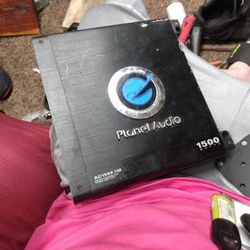 Planet Audio 1500 Watt AMP 