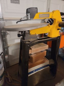 Dewalt Scroollsaw