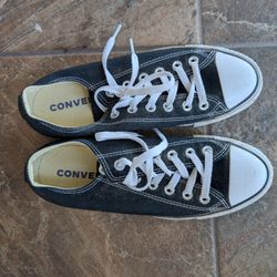 Black Converse 