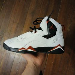 Jordan True Flights 