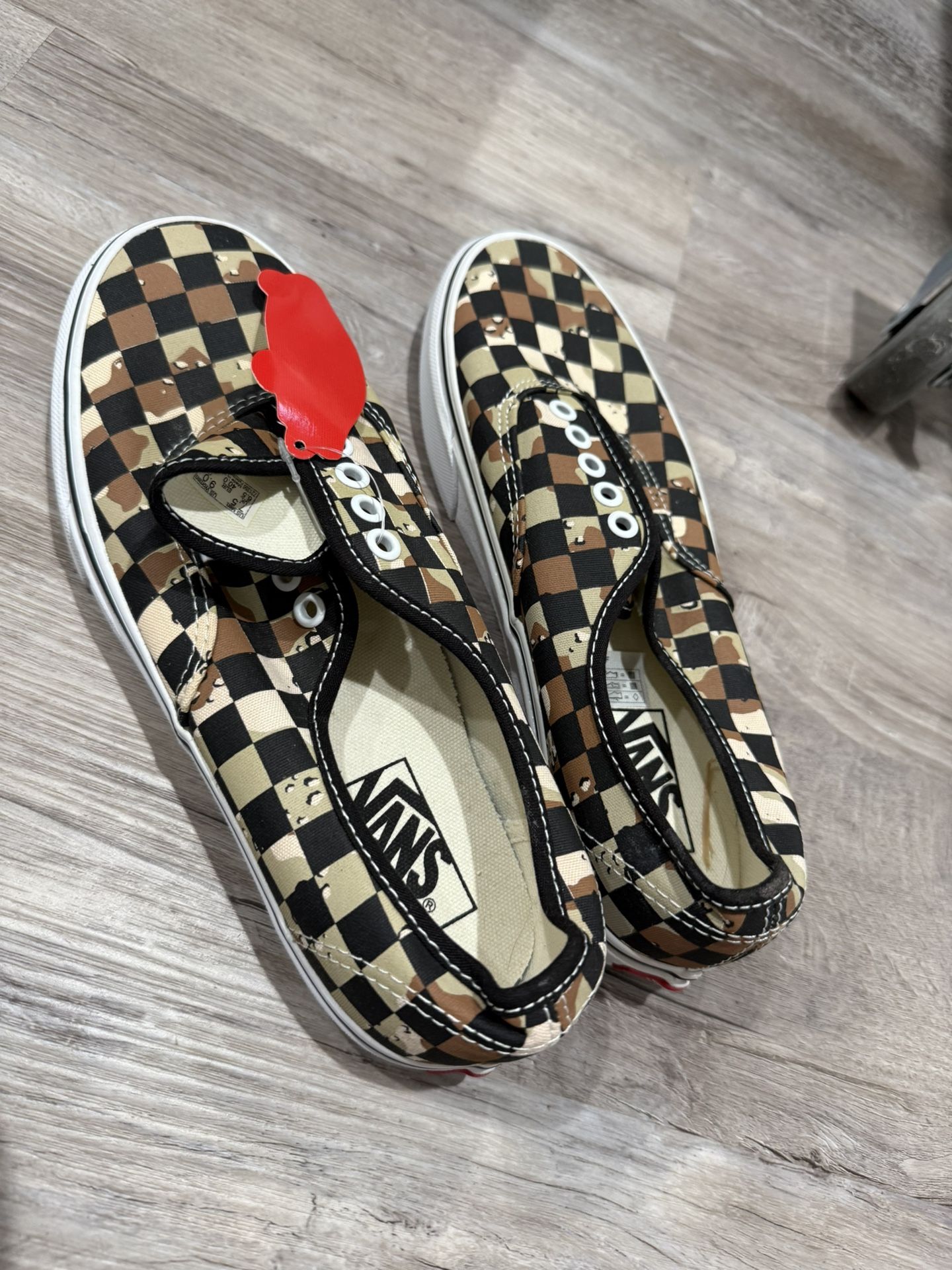 Vans NEW Size 9