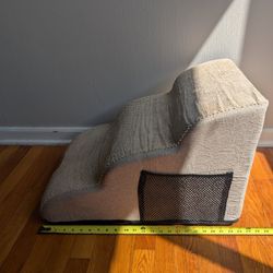 Pet Dog Stairs / Ramp / Steps - Like New