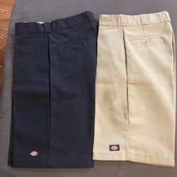 Loose Fit Dickies Shorts Size 30