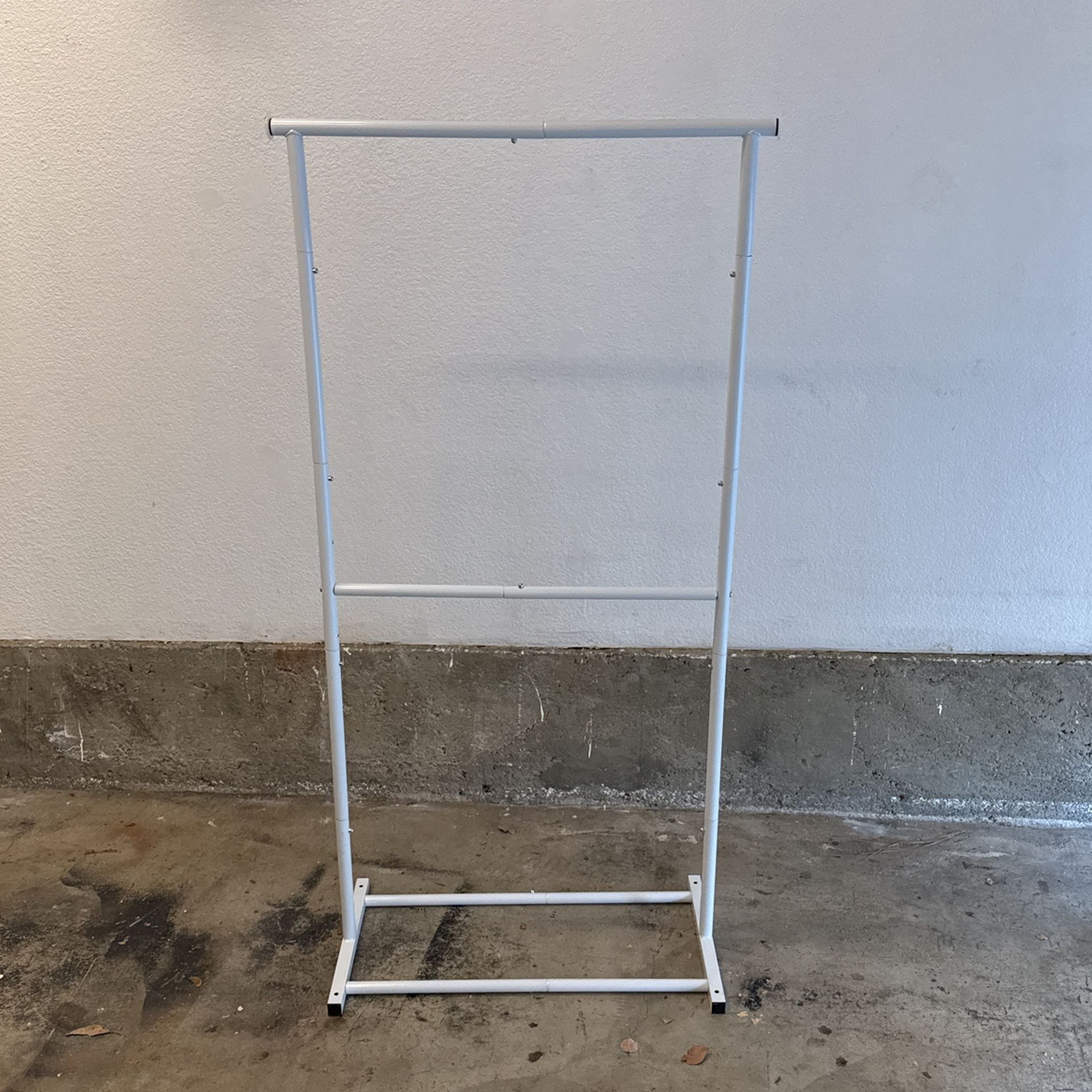 Metal Clothes Rack