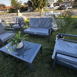 Brand New Patio Set Aluminum Frame 4 Pieces