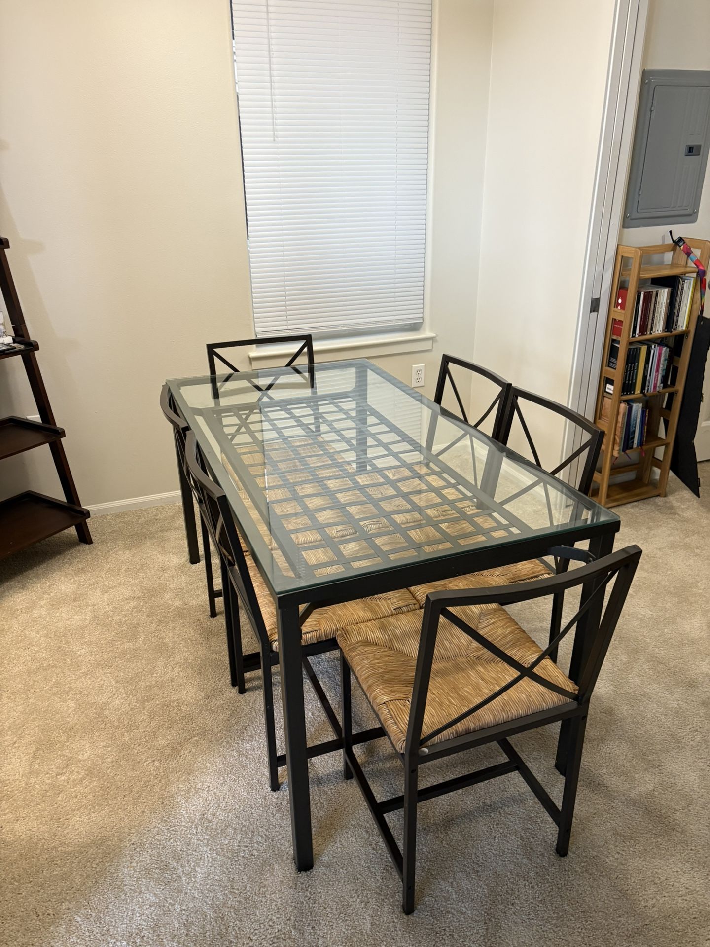 Glass Table & 6 Chairs •