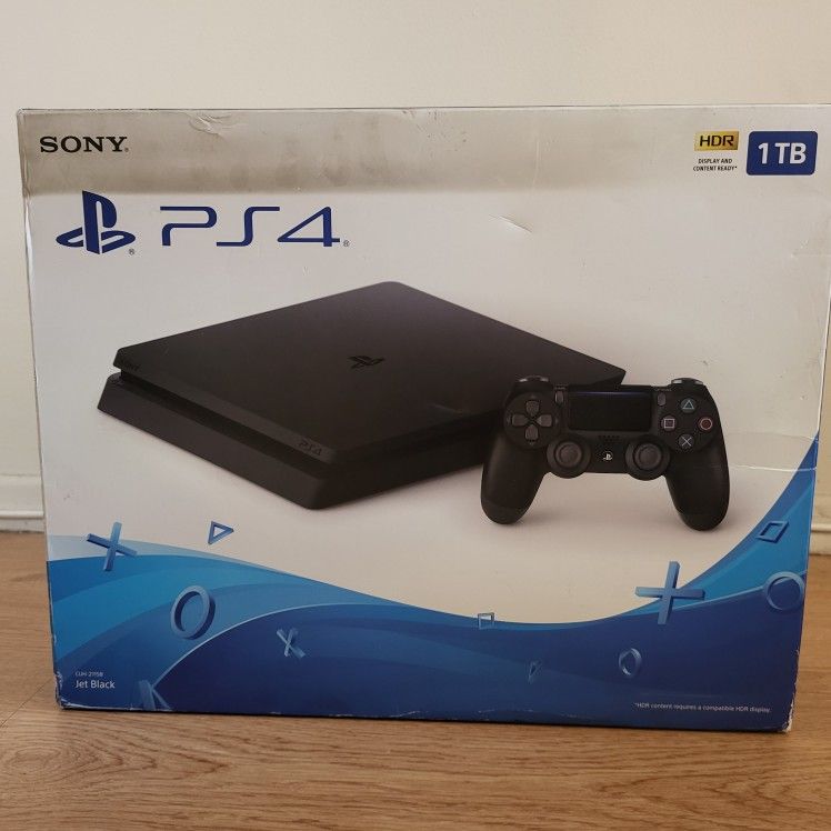 PlayStation 4 Slim