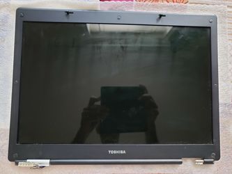 Toshiba Laptop 15.6" Screen