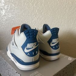 Jordan 4 Military Blue 