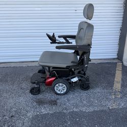 Power Wheelchair, Heavy Duty, Golden Technologies
