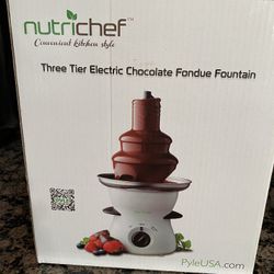 Electric Chocolate Fondue Fountain 