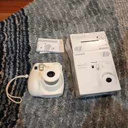 Fujifilm Instax Mini 7s Film Camera