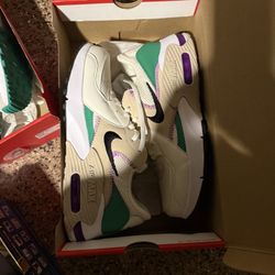 Nike Air Max Women’s 8.5