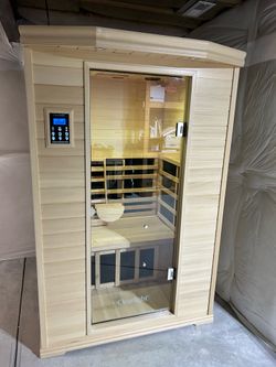 Clearlight Premier IS-2 Basswood Infrared (Indoor) Sauna