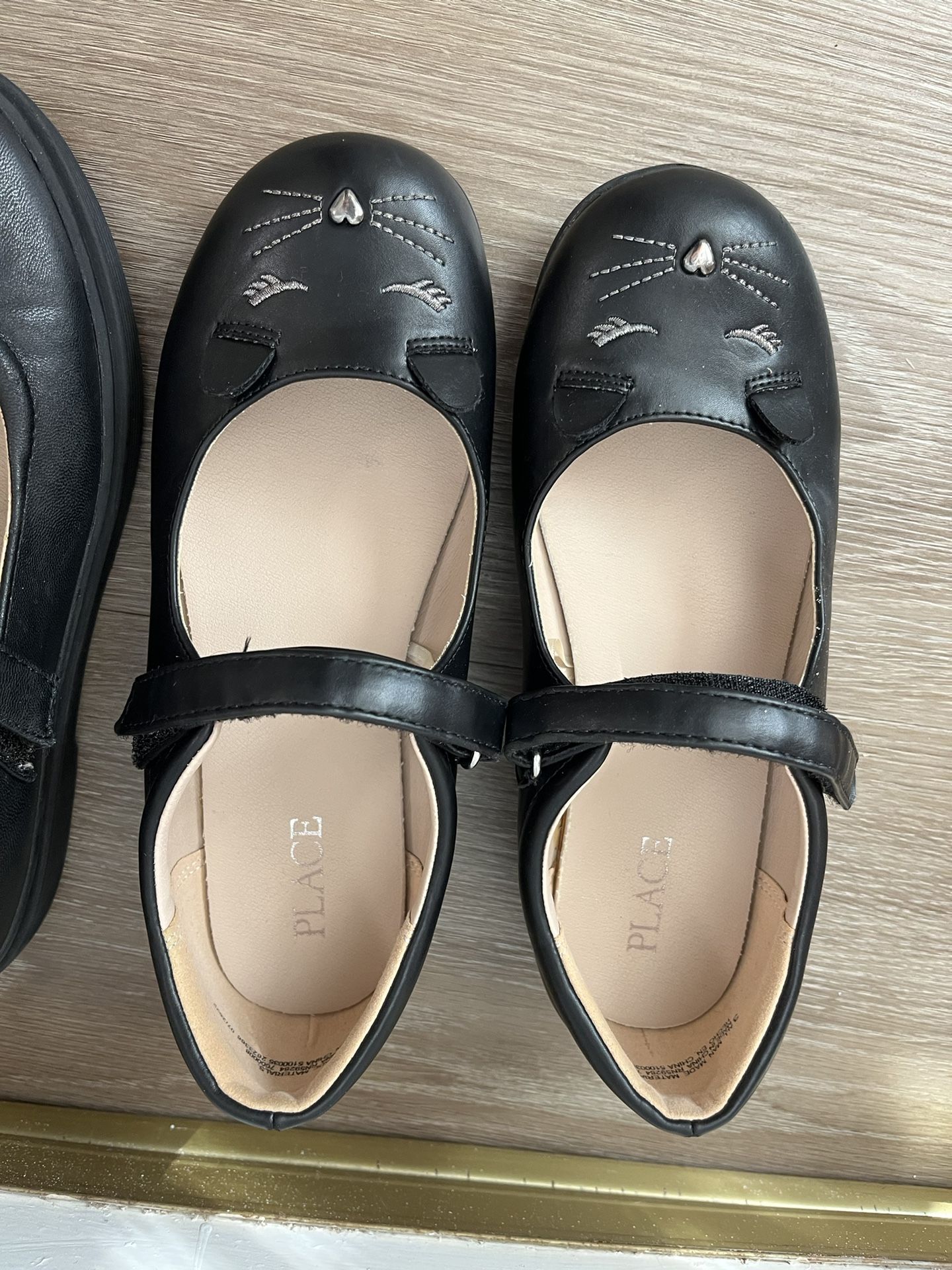 Young Girls Shoes, 5 Pairs