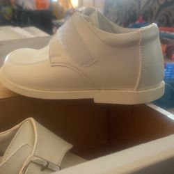 Toddler white Dressing Shoes