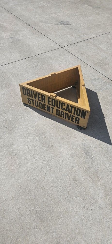 Magnetic Driver Education Sign