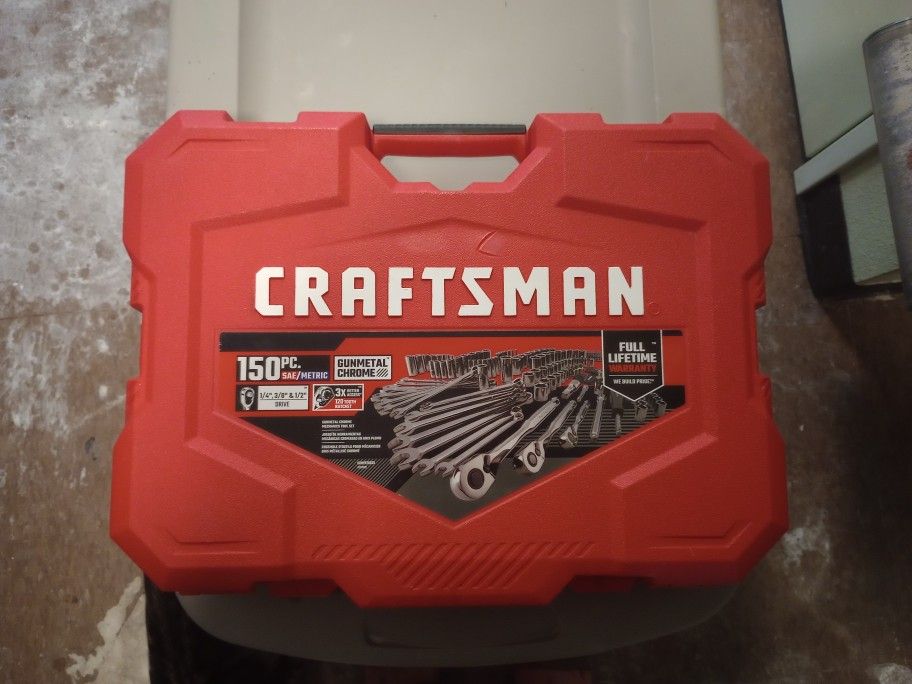 CRAFTSMAN 150-Piece Standard (SAE) and Metric Gunmetal Chrome Mechanics Tool Set with Hard Case