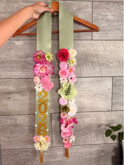 🎓 FLORAL GRADUATION LEI 🎓