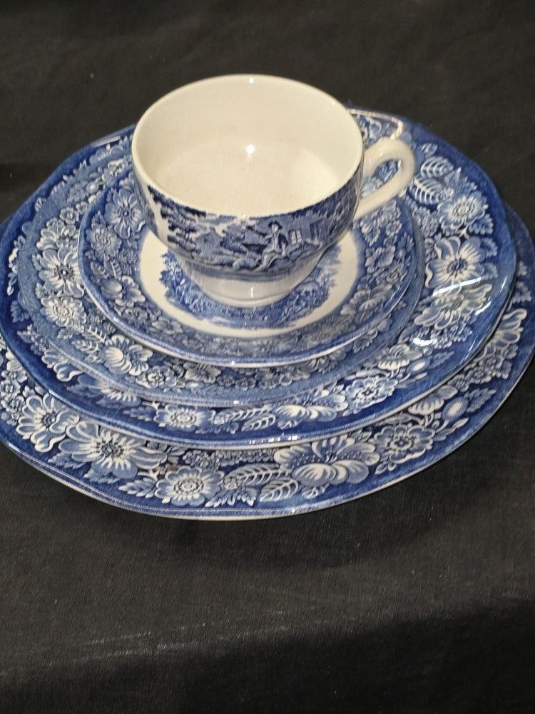 Liberty Blue Vintage Blue And White Transfer Wear Dinner Set For 4