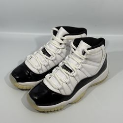 Air Jordan 11 “Gratitude” – Size 6Y