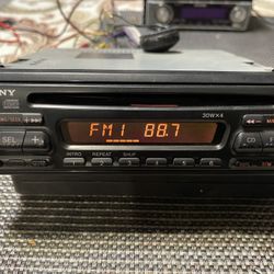 Sony Radio CD. CDX5270