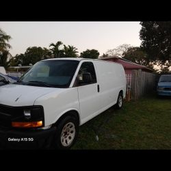 2013 Chevrolet Express