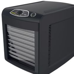Cabelas 10 tray deluxe dehydrator Used 2x